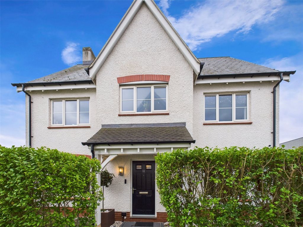 Property photo 2 of 23 Picture No. 35