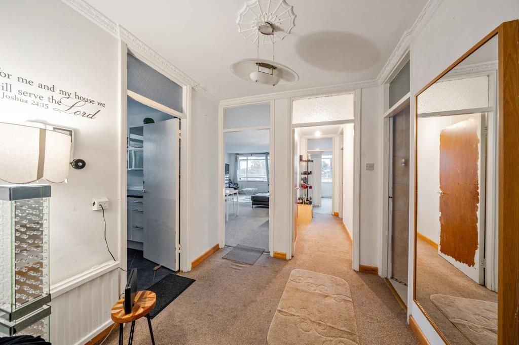 Property photo 3 of 19 Inner Hallway