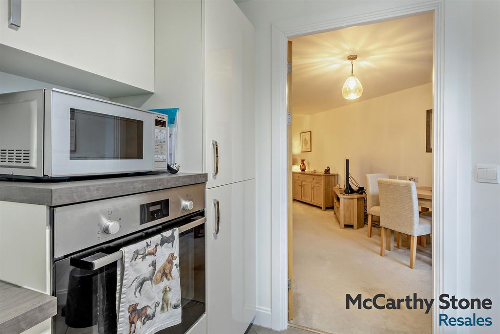 Additional image 7 of 2 bed flat for saleElizabeth Place, Trimbush Way, Market Harborough LE16
