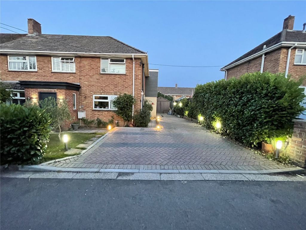 Property photo 1 of 26 Picture No. 44