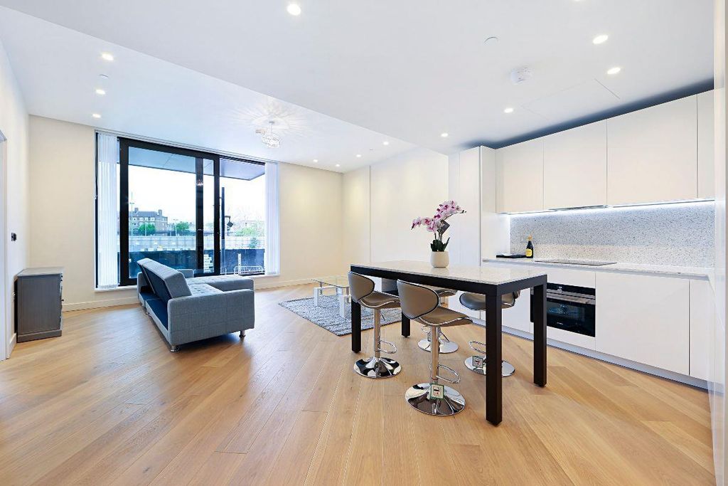 Property photo 2 of 10 1.Jpg