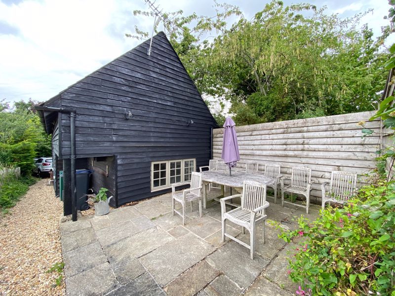 Property photo 1 of 12 Rear