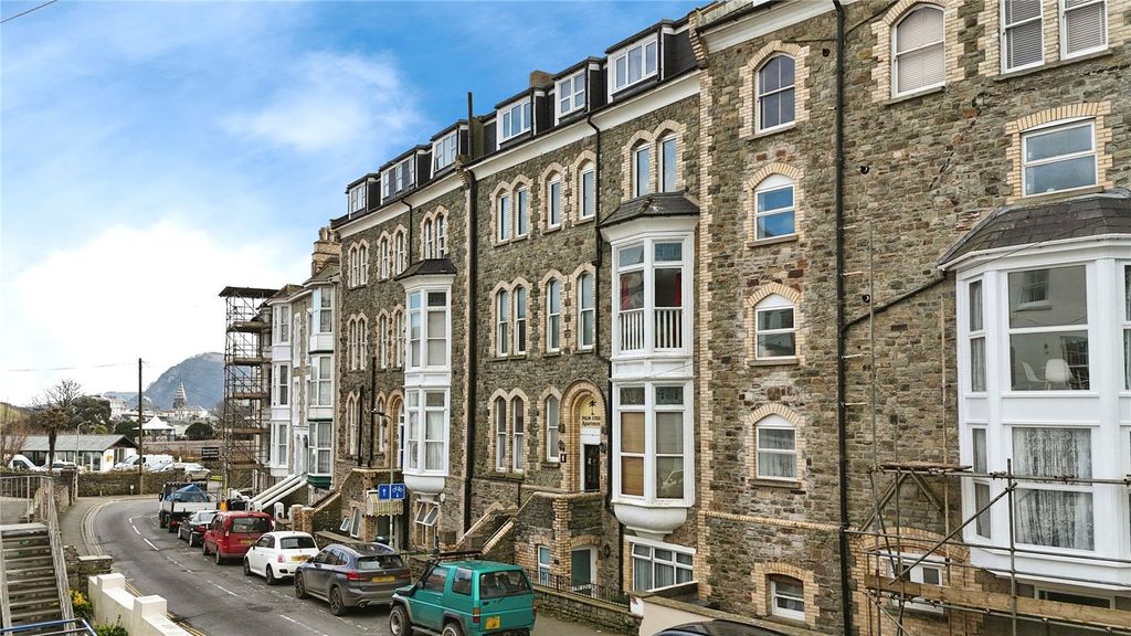 Property photo 2 of 12 Picture No. 16