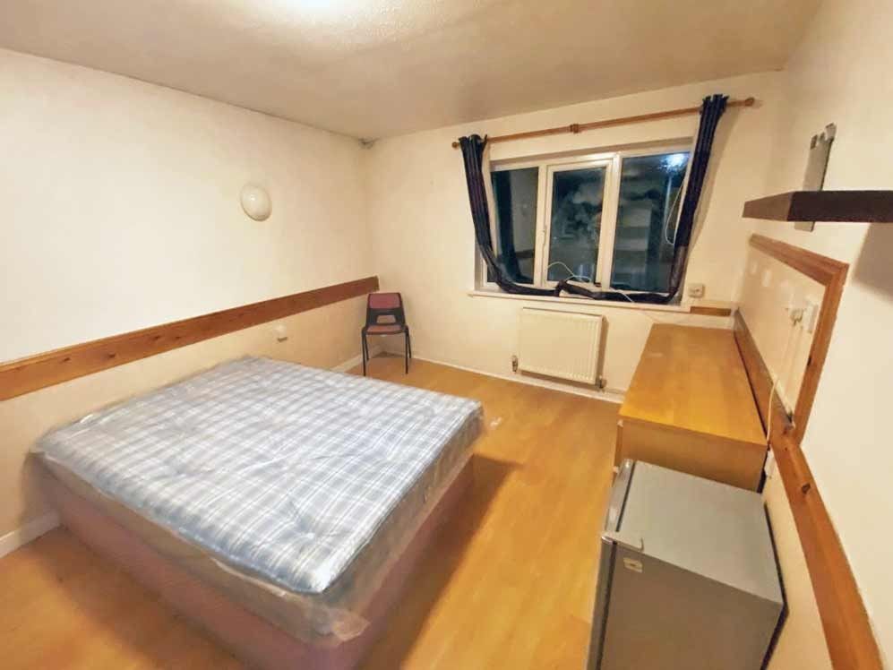 Property photo 2 of 4