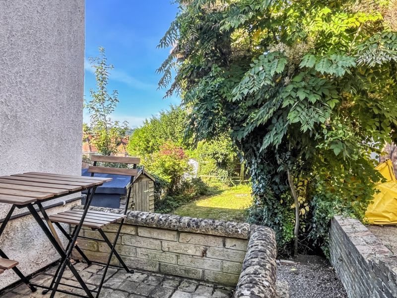 Property photo 3 of 10 Photo 5