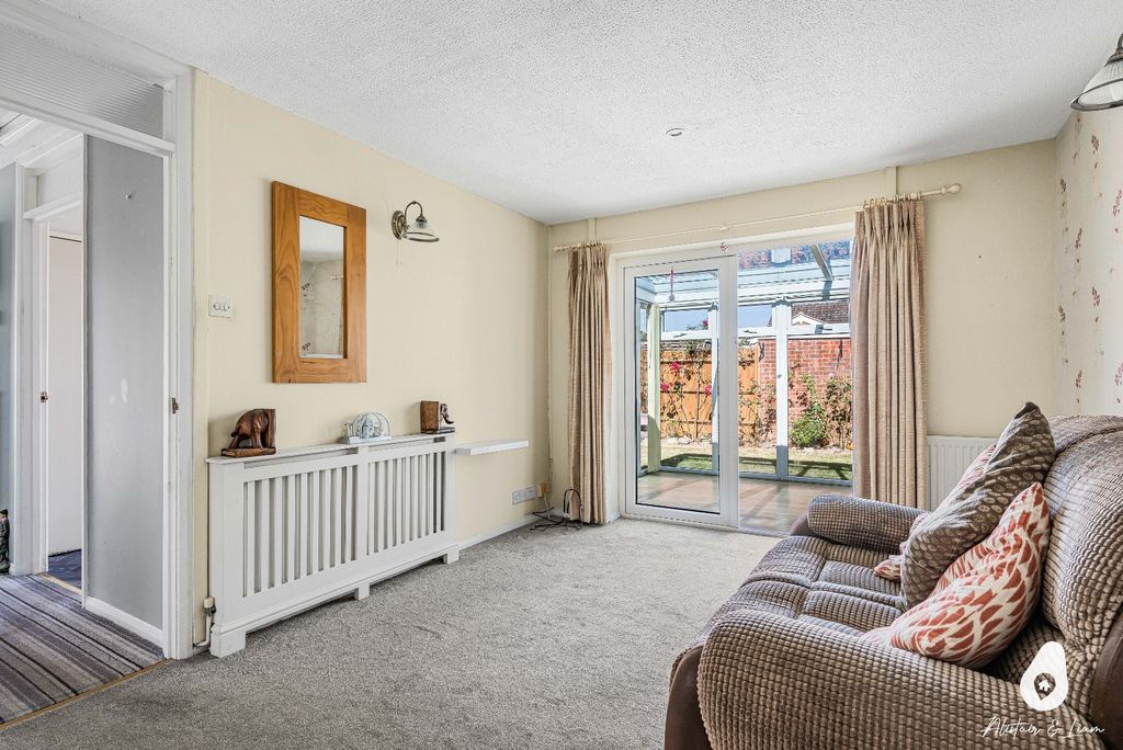 Property photo 2 of 16 4995013