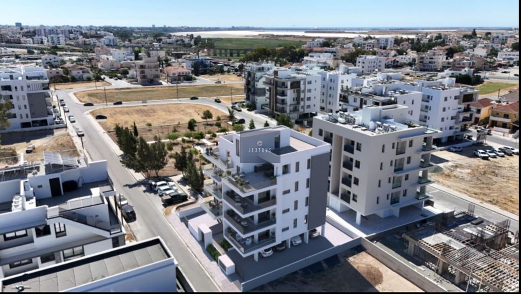 Property photo 3 of 3