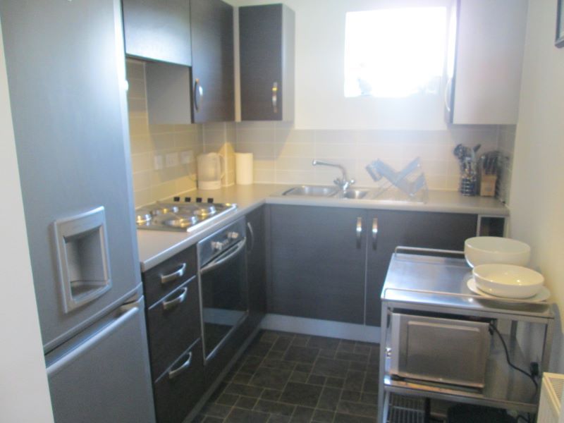 Property photo 2 of 7 Kitchen