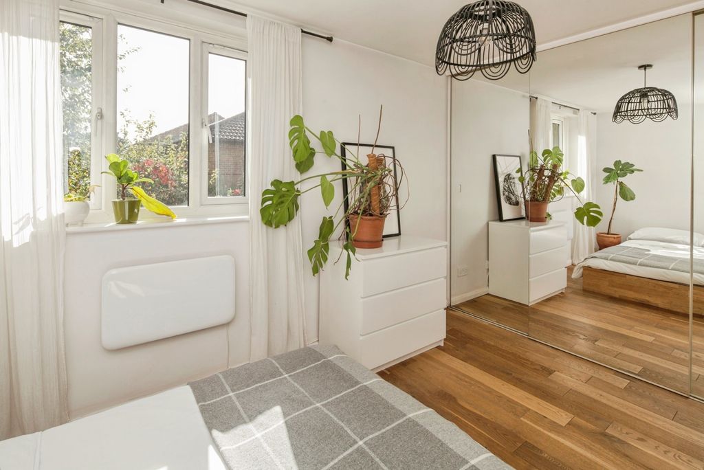 Property photo 3 of 13 Pbox-Img.Jpg