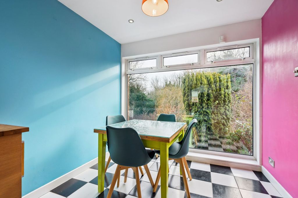 Additional image 5 of 3 bed detached house for salePelstream Avenue, Stirling FK7