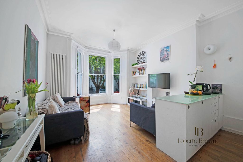 Property photo 3 of 16