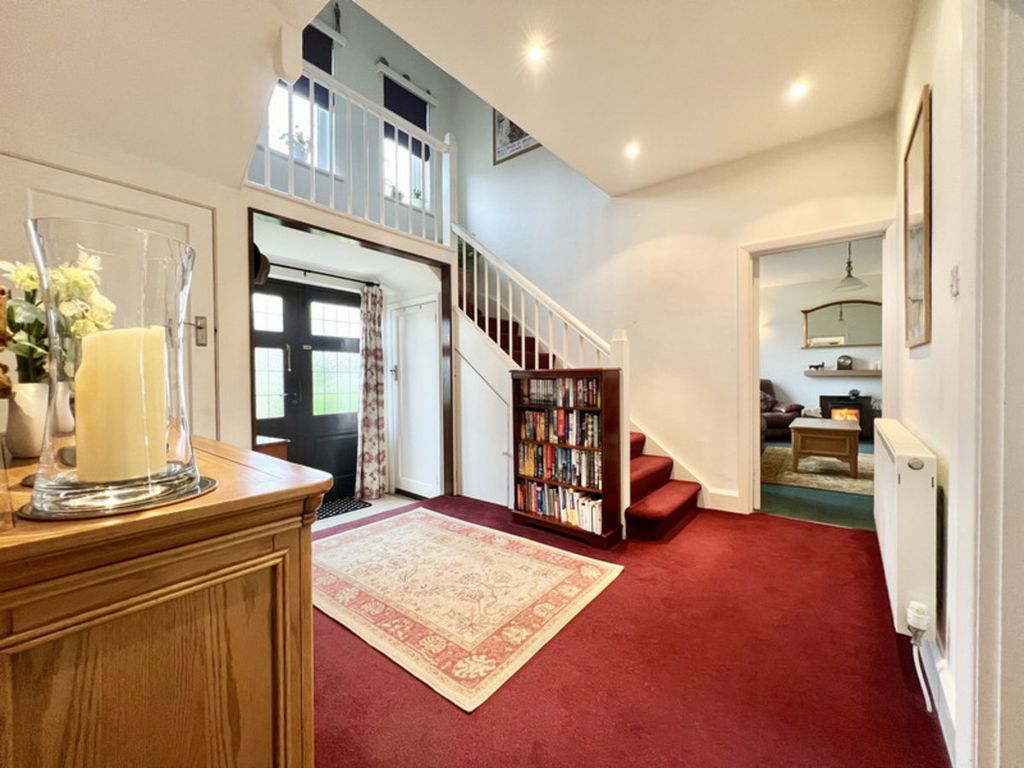 Property photo 3 of 22