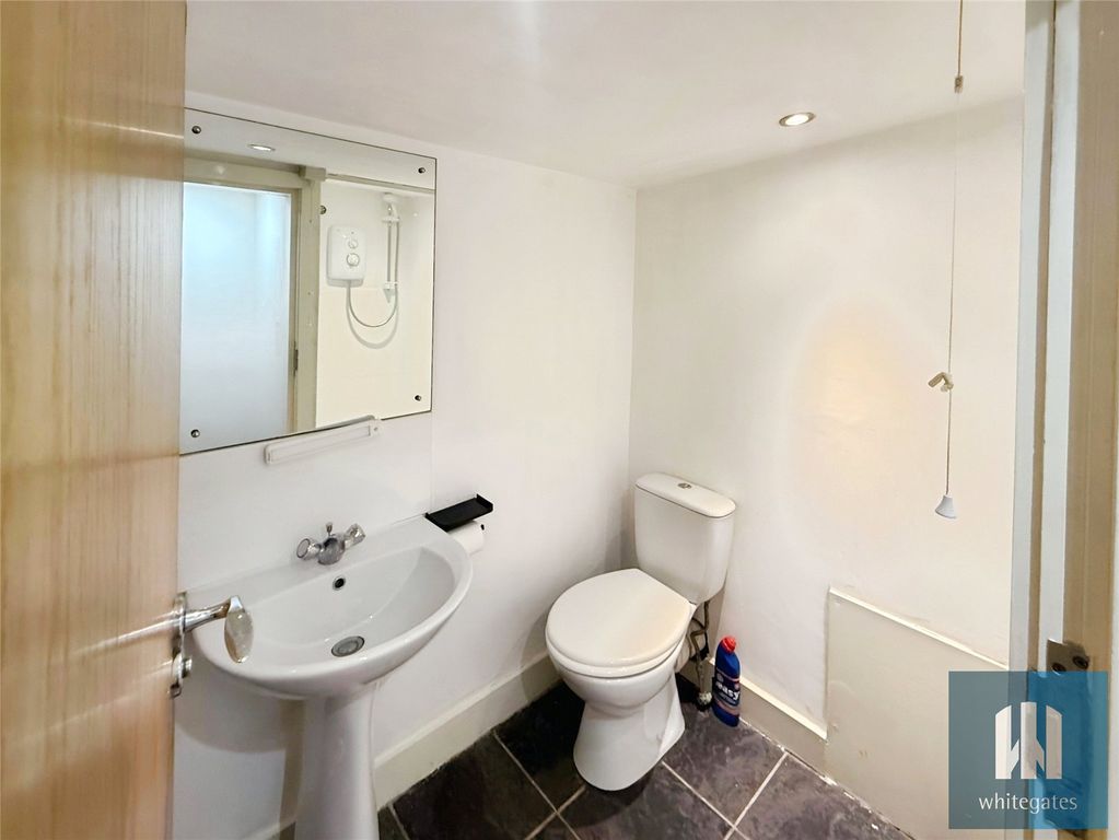 Property photo 3 of 8 Picture No. 19