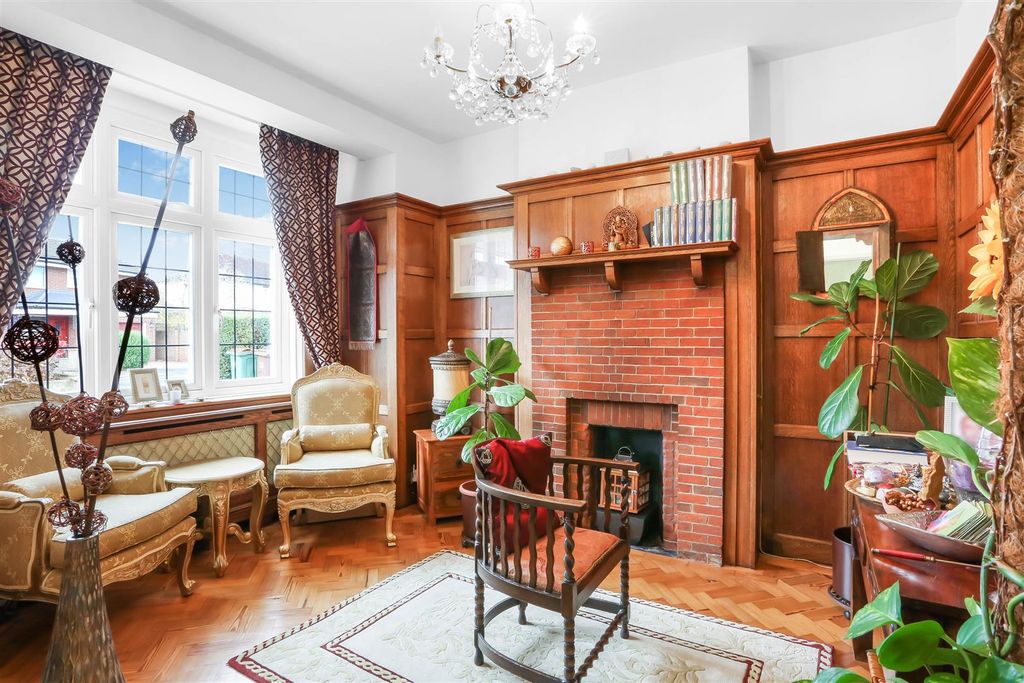 Property photo 2 of 42 1563769458 - 21.Jpg