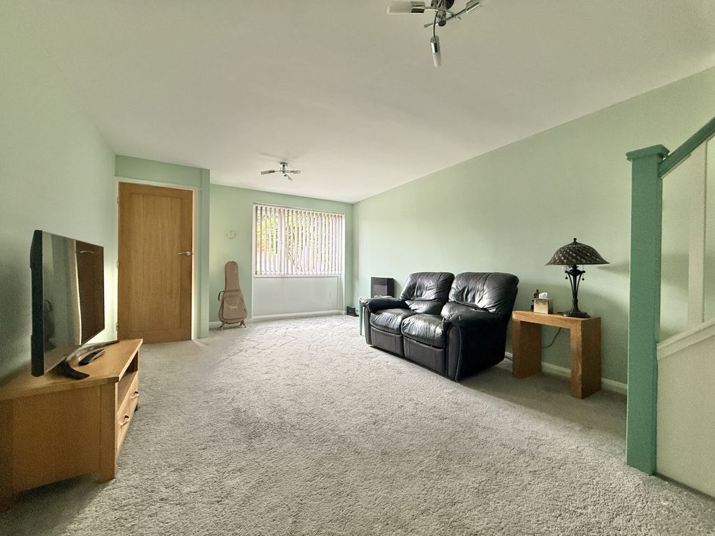 Property photo 3 of 21 Photo 3