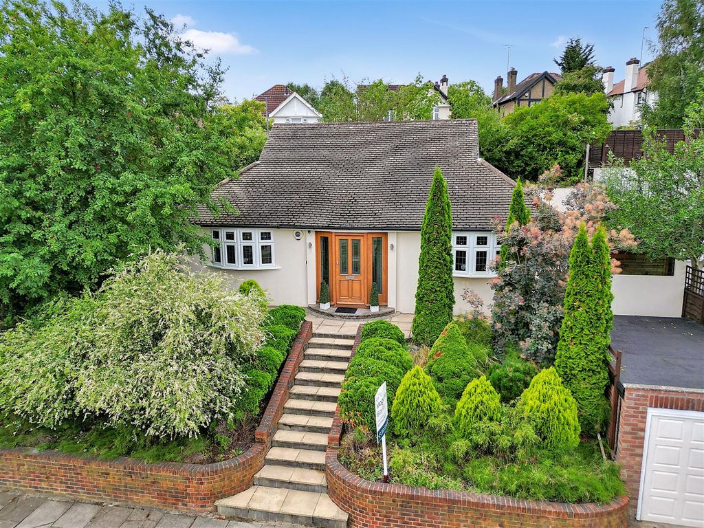 Property photo 1 of 16 Front.2.E.Jpg
