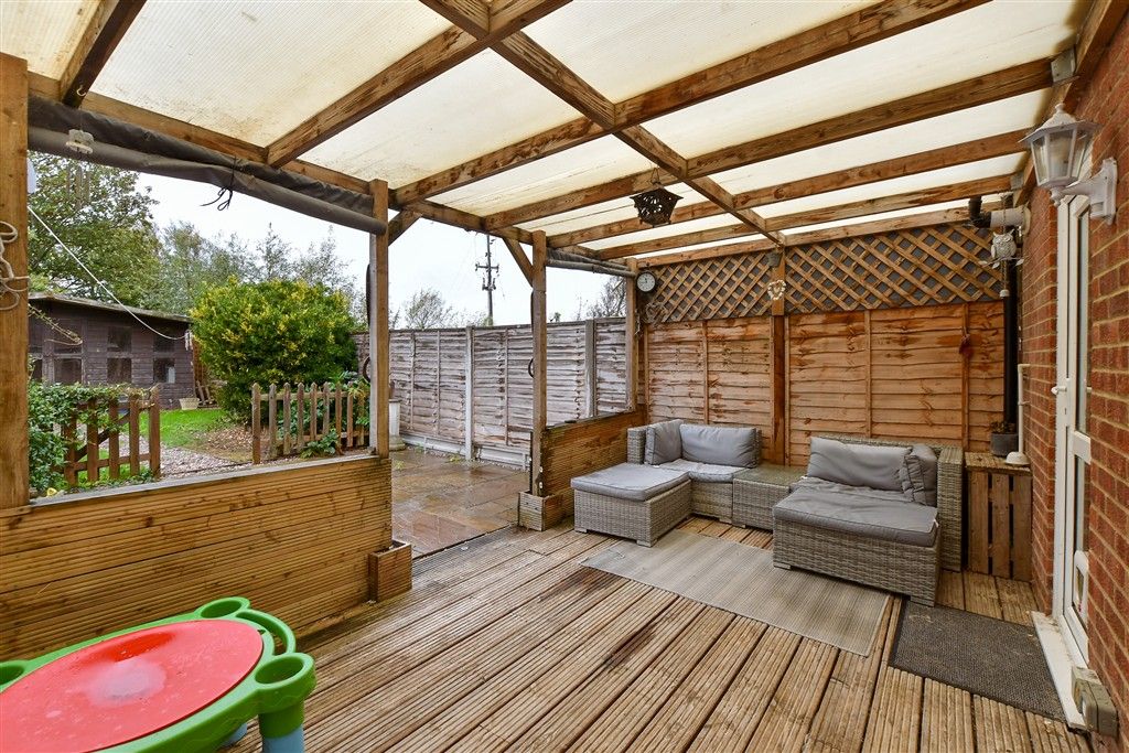 Property photo 2 of 9 External Feature