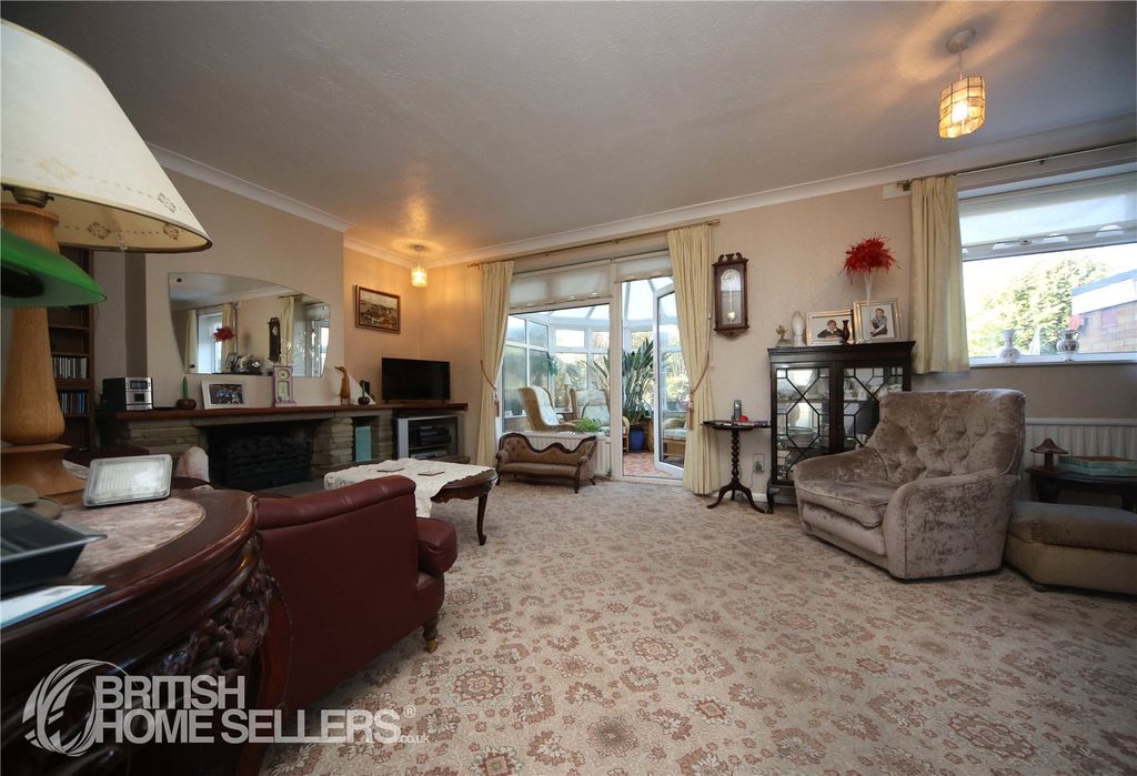 Property photo 2 of 15 Picture No. 25