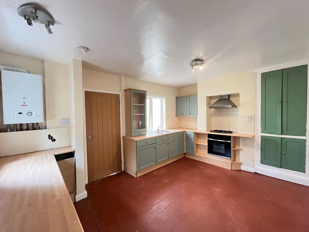 Property photo 2 of 19 Image