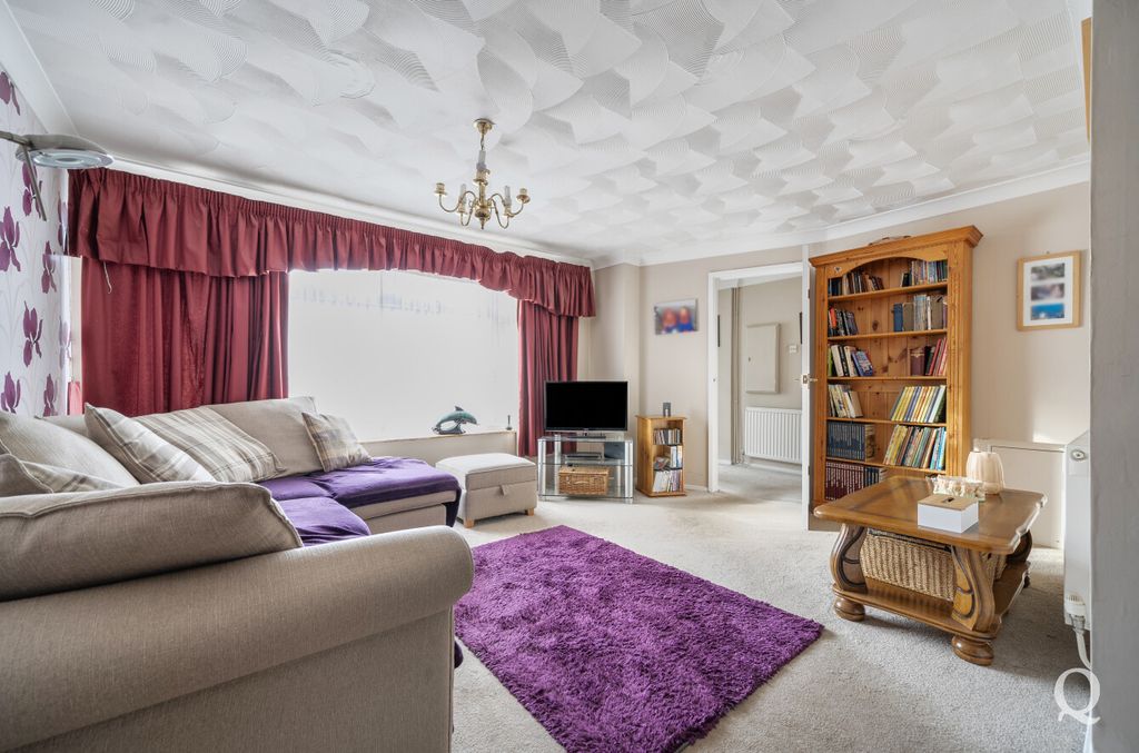 Property photo 2 of 23 9Bb62Bcf-d8Fd-4Ca...