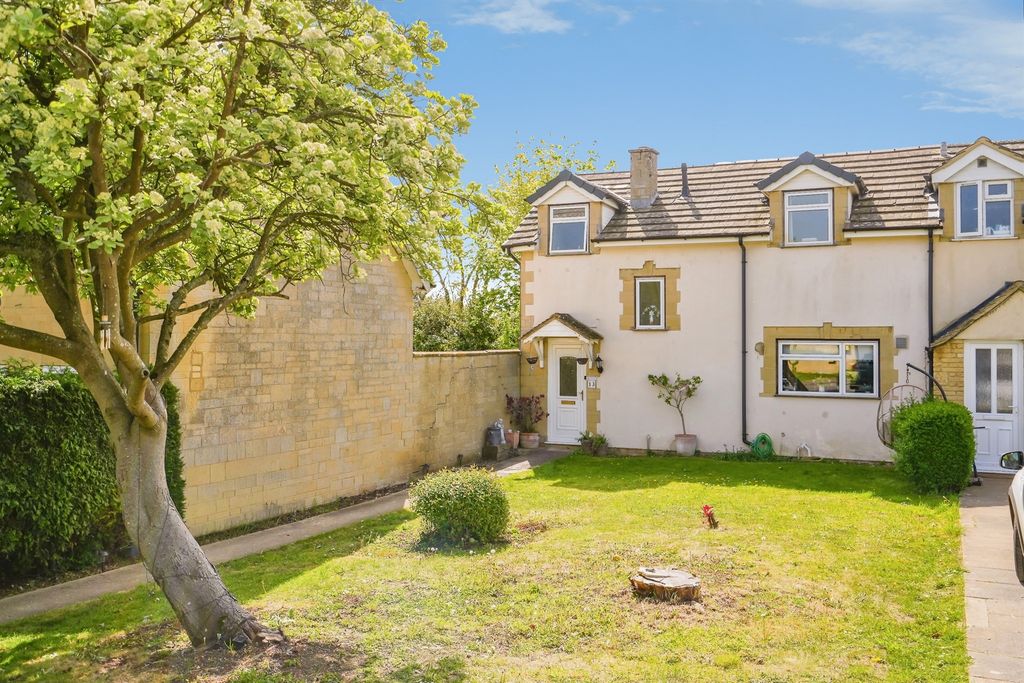 Property photo 1 of 22