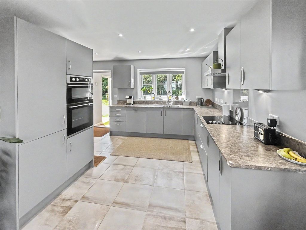 Property photo 2 of 23 Kitchen