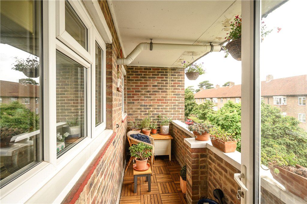 Property photo 3 of 11 Picture No. 10