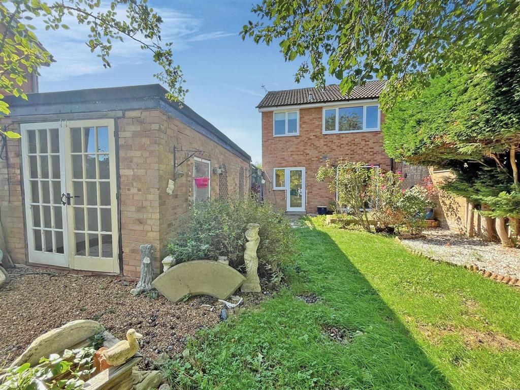 Property photo 3 of 12