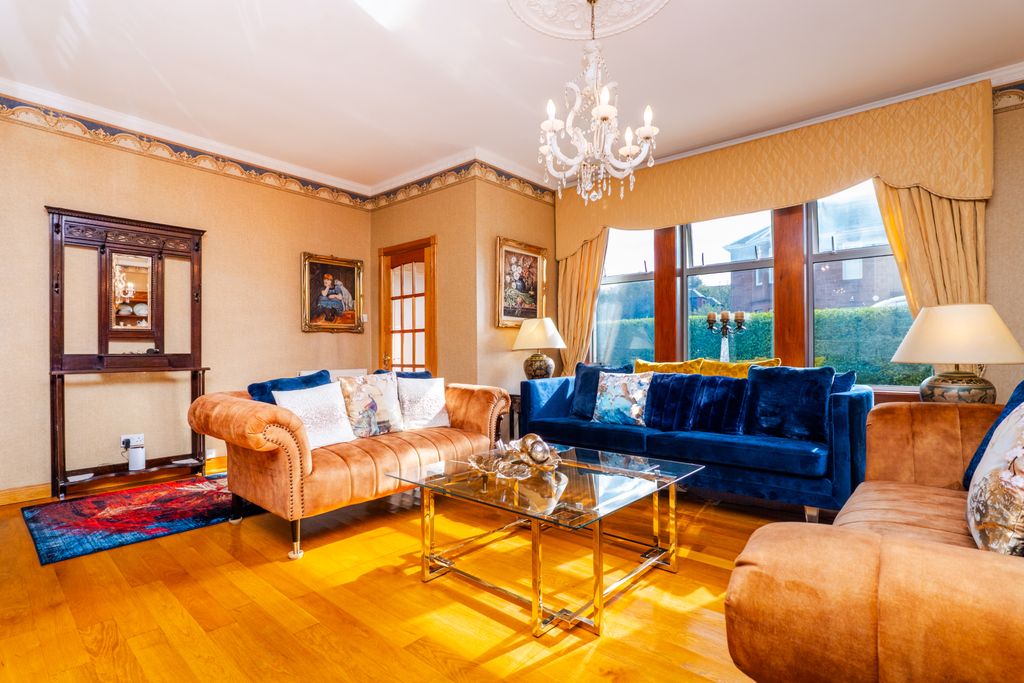 Property photo 3 of 65 Gallery