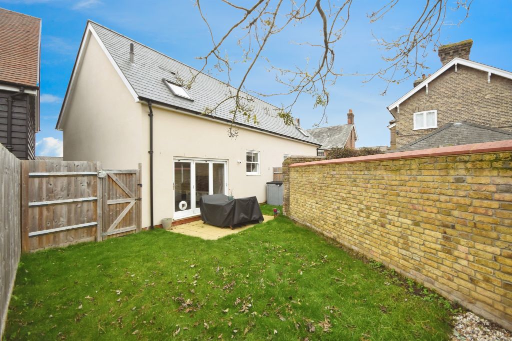 Property photo 3 of 17