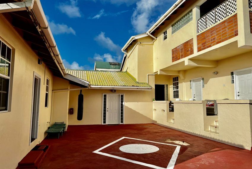 Property photo 1 of 38