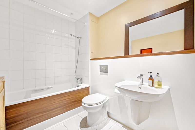 Property photo 3 of 24 Photo 10