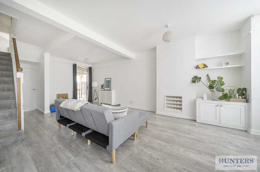 Property photo 3 of 23 55E10620-Febb-41ba-B4B1-Df17E5Ae4ba9.Jpg