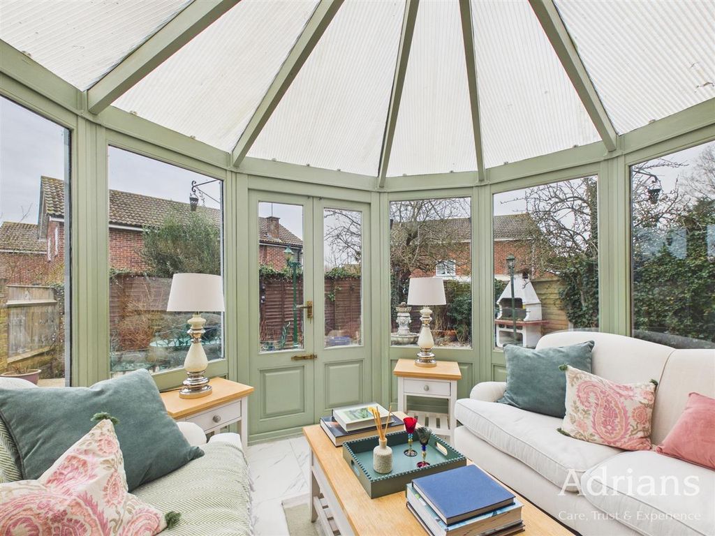 Property photo 2 of 18