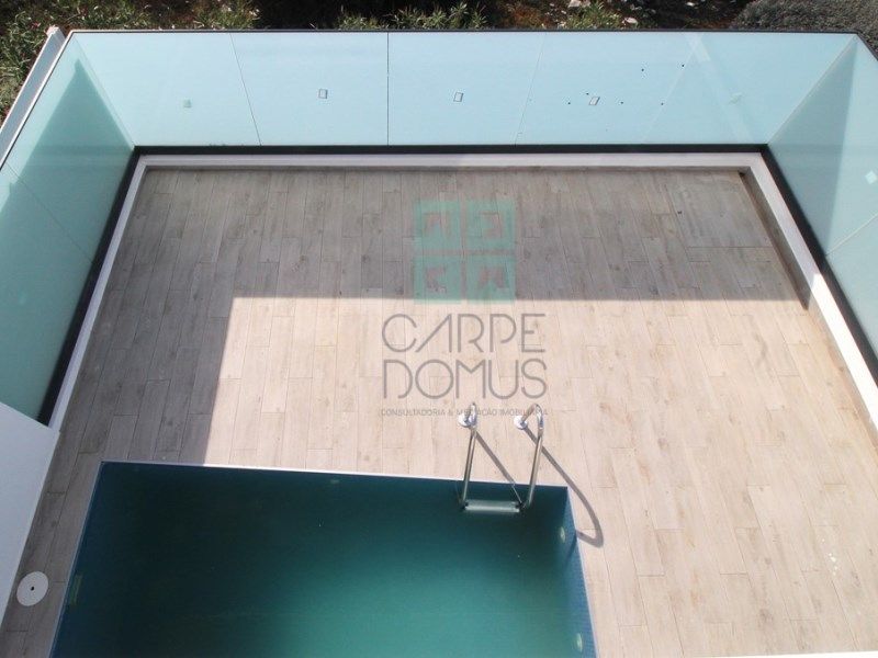 Property photo 3 of 36