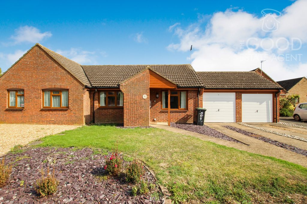 Property photo 1 of 11