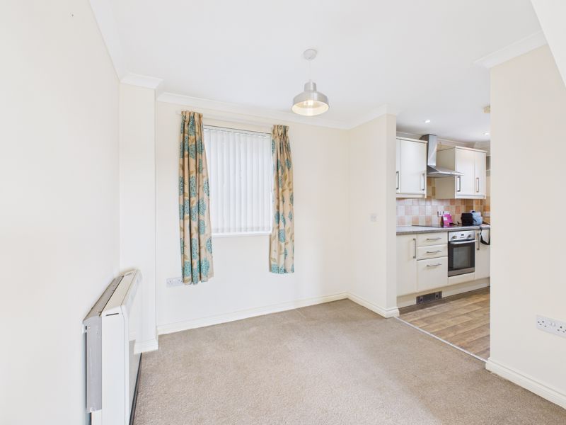 Property photo 3 of 19 Dining Area To Kitchen