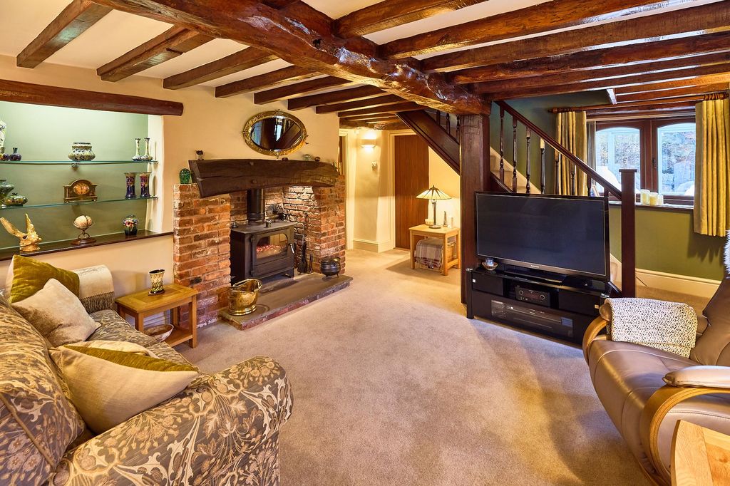 Property photo 3 of 51