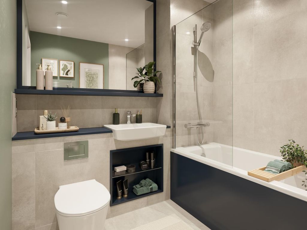 Property photo 2 of 10 Apartment At Canalside Quarter, Bathroom