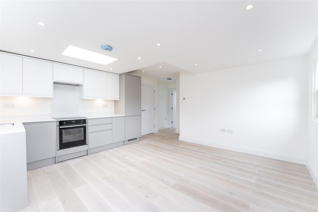 Property photo 1 of 12 Helliwell &amp; Co.