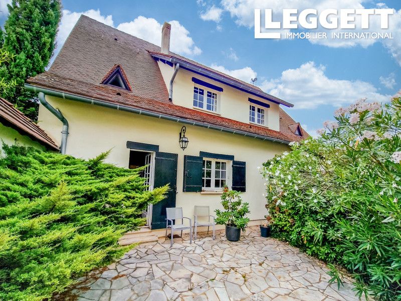 Property photo 2 of 10