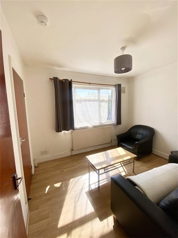 Property photo 2 of 5 Picture No. 05