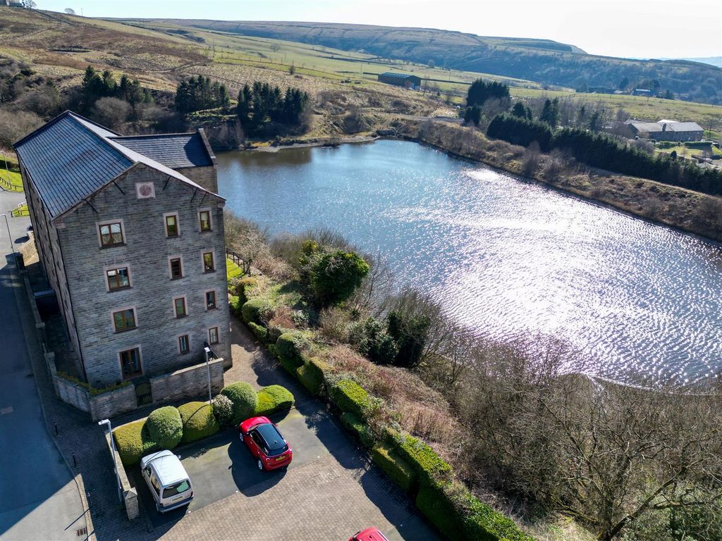 Property photo 1 of 28 Views