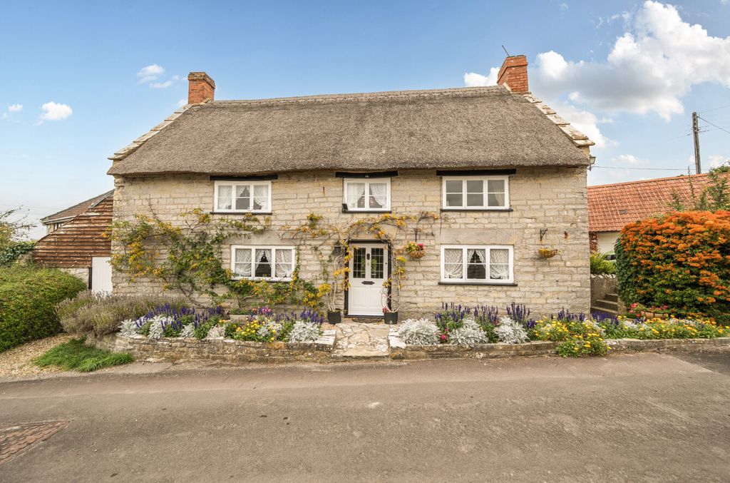 Property photo 1 of 27 1358937-5-68F0F56...