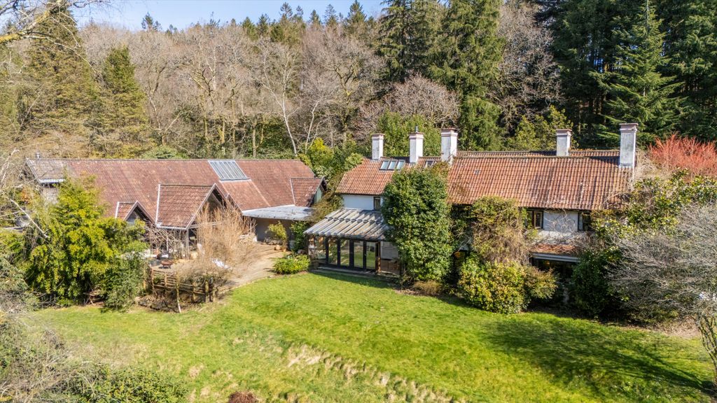 Property photo 1 of 17 Image