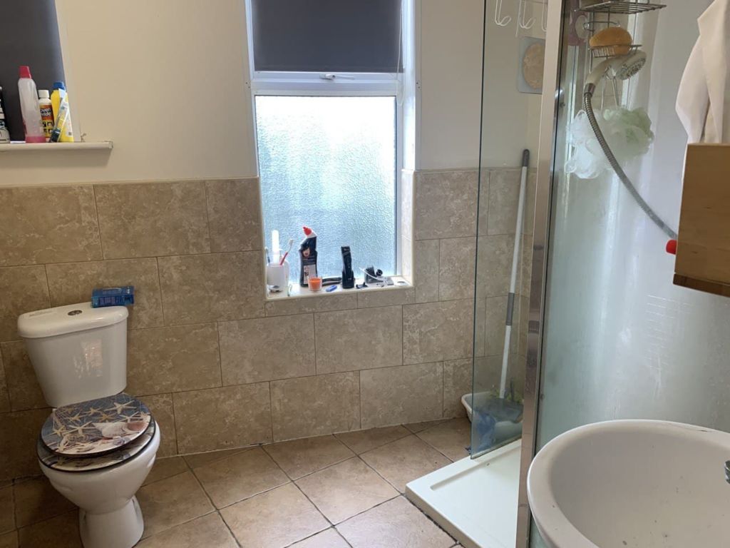 Property photo 3 of 12