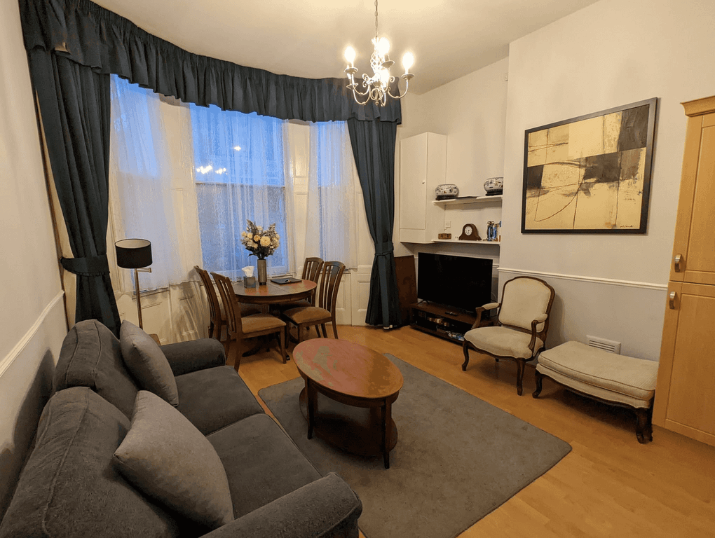 Property photo 2 of 14