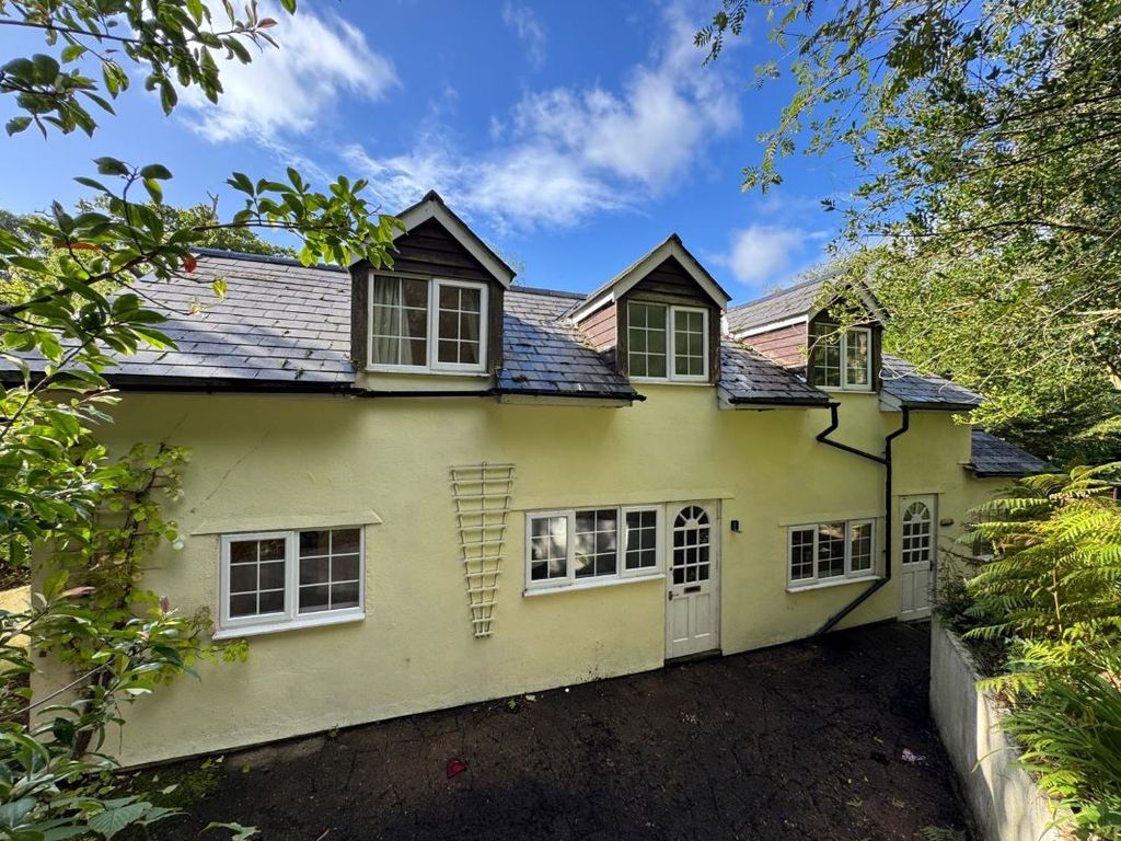 Property photo 1 of 22