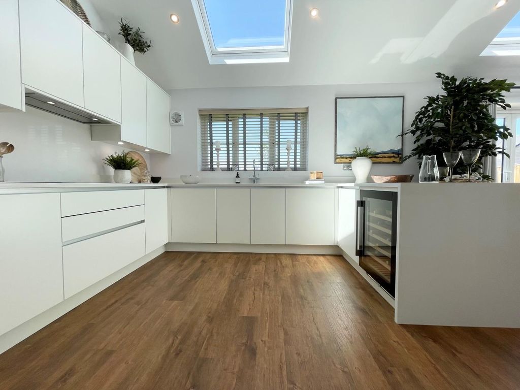 Property photo 3 of 9 9.Jpg