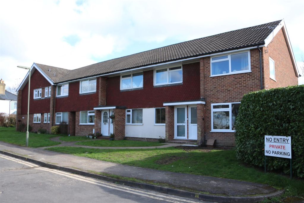 Additional image 9 of 2 bed maisonette for saleRussell Court, Leatherhead KT22